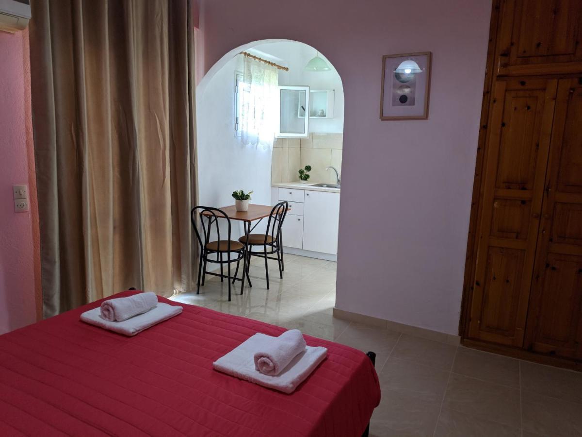 Aparthotel Elena Pool Agios Georgios  Zewnętrze zdjęcie