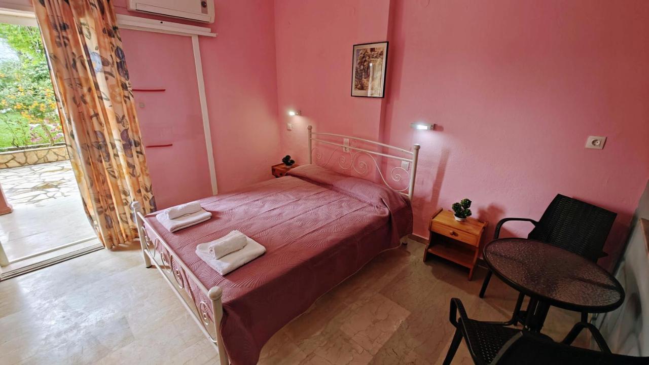 Aparthotel Elena Pool Agios Georgios  Zewnętrze zdjęcie